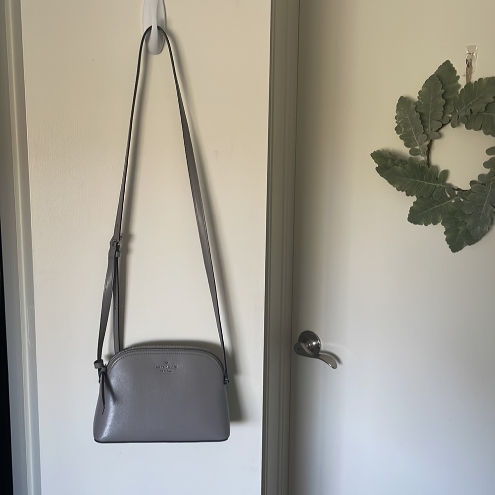 LIKE NEW KATE SPADE BAG
